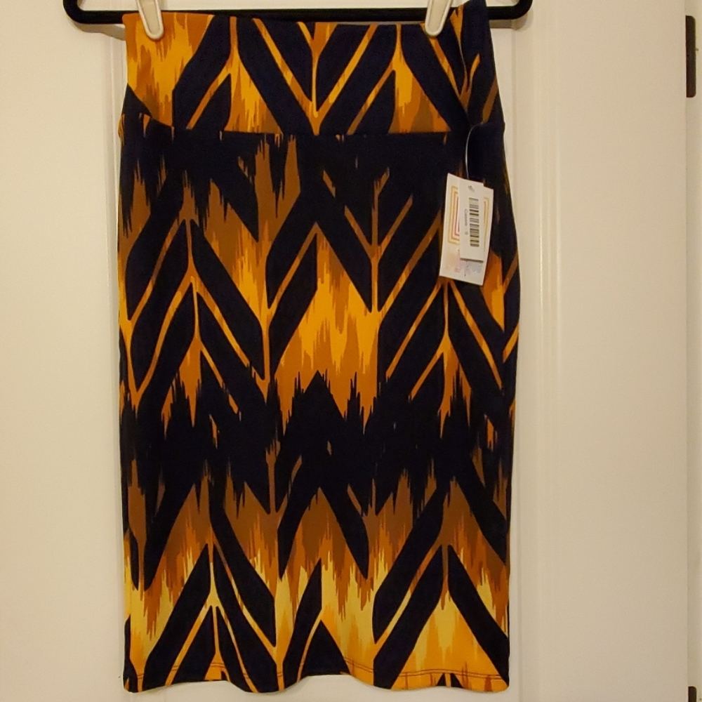 Lularoe Cassie NWT